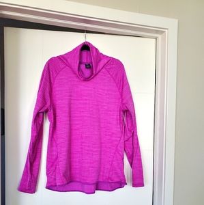Champion pull over, excellent condition